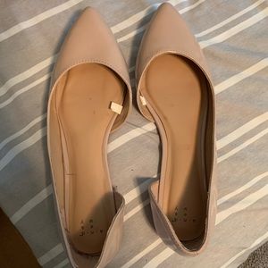 Nude pointed toe flats! A new day. Hardly worn!
